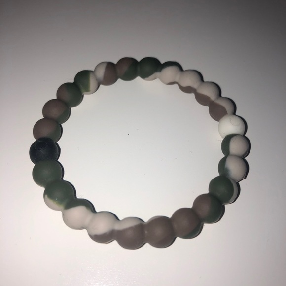 Lokai Camo Color Bracelet Size Small - Picture 4 of 4
